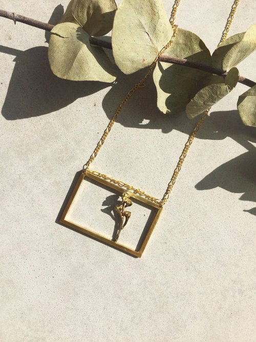 YANGYANG Little Botanic Garden: Frame Necklace