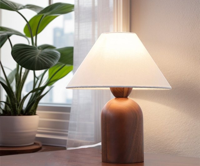 大正レトロ洋風 北米産ブラックウォールナット テーブルランプ 木職人