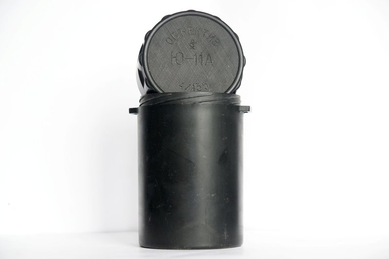 Lens box for Jupiter-11 11A 4/135 KOMZ logo bakelite plastic USSR - 相機/拍立得/底片相機 - 塑膠 黑色