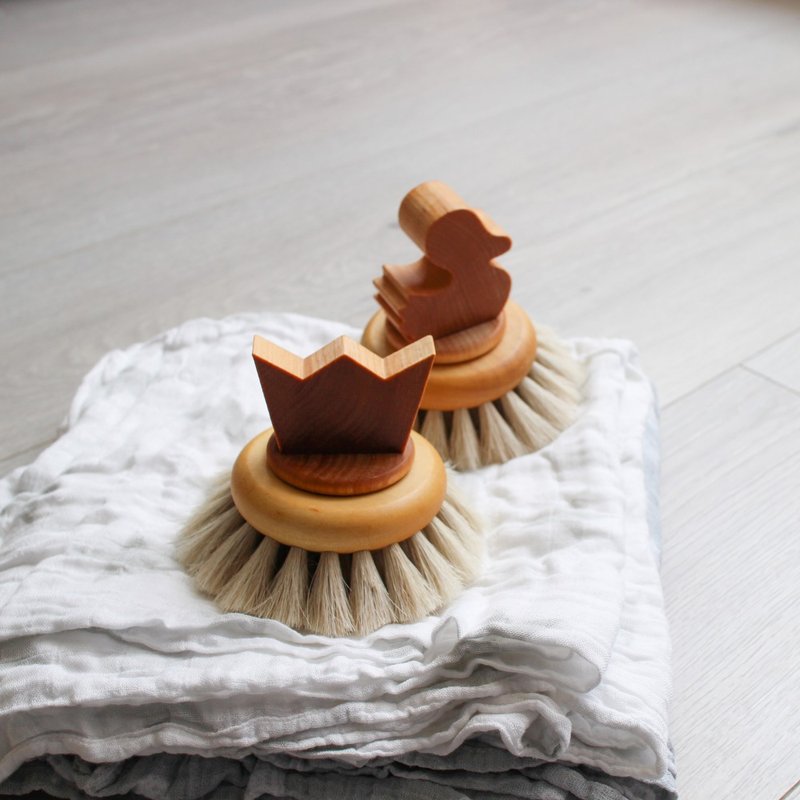 Crown Bath Brush / Horsehair - อุปกรณ์ห้องน้ำ - วัสดุอื่นๆ สีกากี