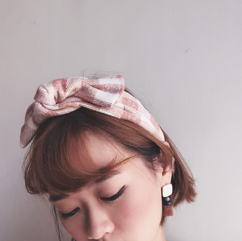 We save Elastic hairband - เครื่องประดับผม - ผ้าฝ้าย/ผ้าลินิน สึชมพู
