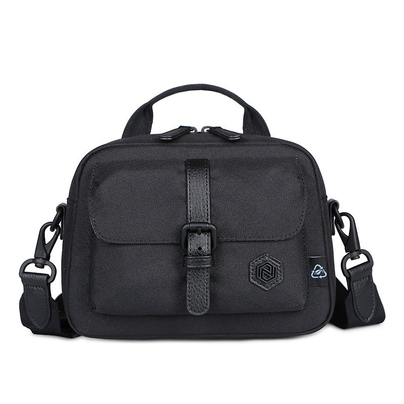Eclat Re:Life Side Backpack - Black (3 Colors Available) | Environmental Material - กระเป๋าแมสเซนเจอร์ - วัสดุอีโค 