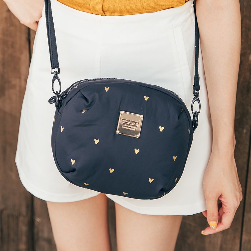 VOVAROVA Mini Sling Bag - Mini Heart - กระเป๋าแมสเซนเจอร์ - ไฟเบอร์อื่นๆ สีน้ำเงิน