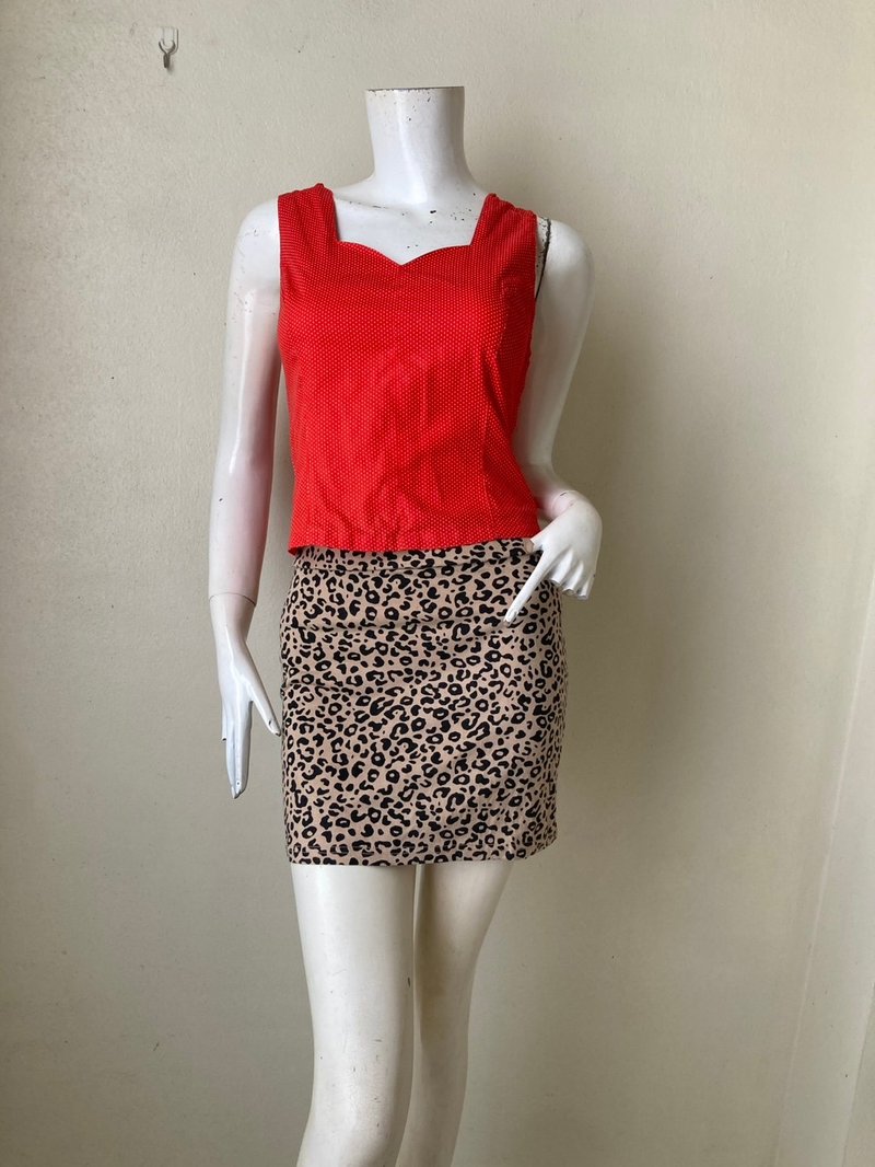 Vintage Crop Top Red White Polka Dots size S 1980s retro women top blouse - 女上衣/長袖上衣 - 棉．麻 紅色