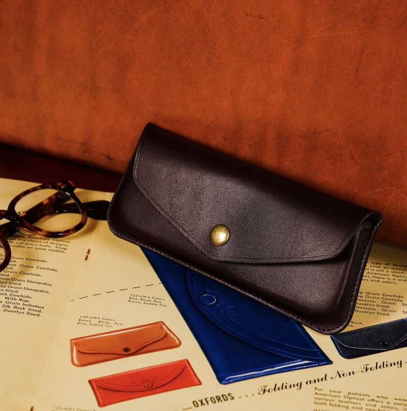 Retro Glasses Envelope Case|Retro Antique|Genuine Vegetable Tanned Leather|Lettering|Gift - กล่องแว่น - หนังแท้ สีแดง
