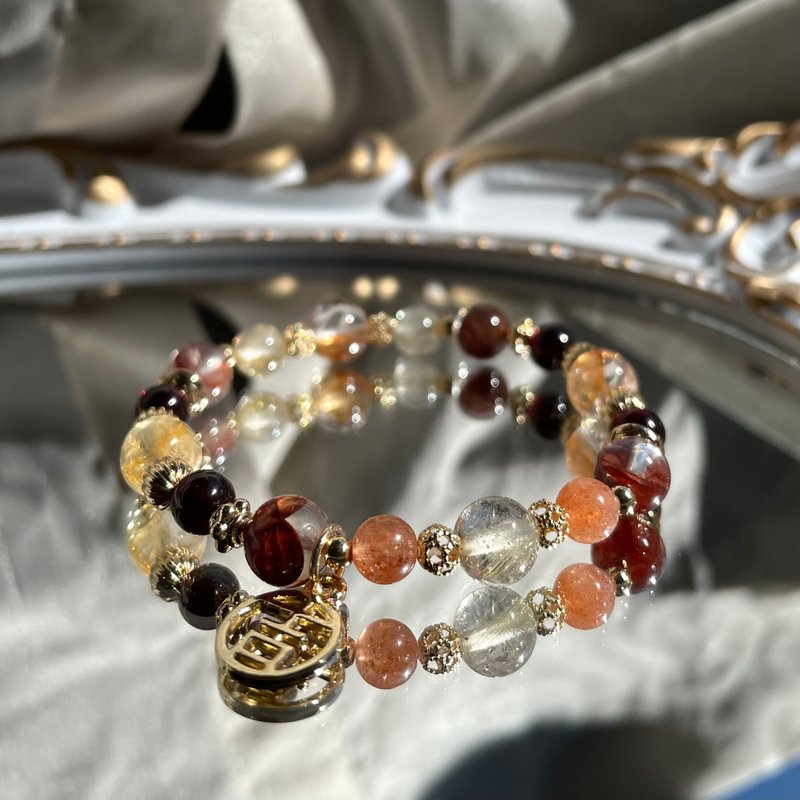 /Spring Red Lucky Luck/ Recruiting people to help your career, red pomegranate blonde crystal gold sun crystal bracelet - สร้อยข้อมือ - คริสตัล สีแดง