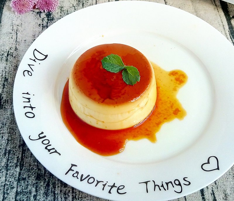 French roasted caramel pudding into a set of four gift boxes - เค้กและของหวาน - อาหารสด สีนำ้ตาล