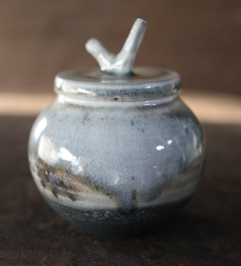 Wood-fired mini tea jar/mat jar - ถ้วย - เครื่องลายคราม สีน้ำเงิน