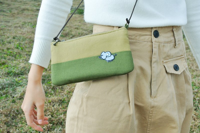 Forest bag - กระเป๋าสตางค์ - ผ้าฝ้าย/ผ้าลินิน สีเขียว