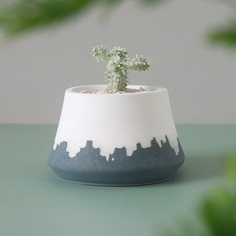 手工塗的富士山【山型水泥盆】 - 盆栽/植栽 - 水泥 