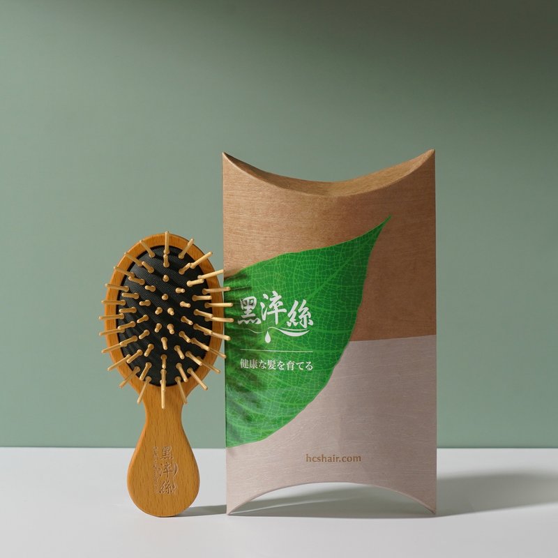 黑淬絲 氣墊按摩木梳(隨身款) 櫸木梳 竹針 抗靜電 禮盒 - 彩妝刷具/鏡子/梳子 - 木頭 
