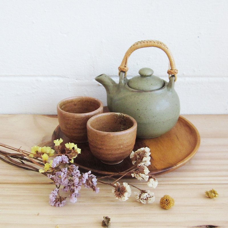 Handmade Potteries Tea Sets Selected by Tan / SET11 - เซรามิก - ดินเผา สีเขียว