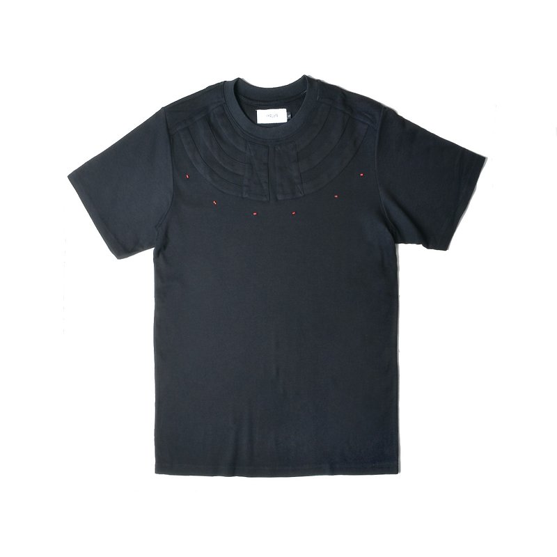 oqLiq - Display in the lost – Glass Bead Necklace T (Black) - Men's T-Shirts & Tops - Cotton & Hemp Black