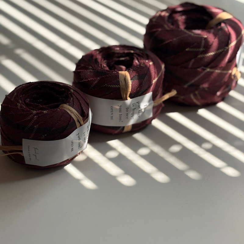 升級再造的織物紗線  酒紅色蘇格蘭格紋 S - 編織/刺繡/羊毛氈/縫紉 - 聚酯纖維 紫色