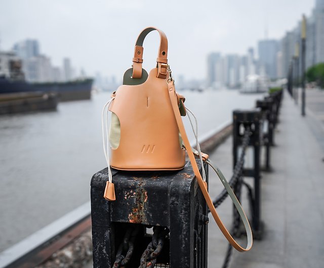 Mini D-Bag Orange – WHYNOTNOW BAG