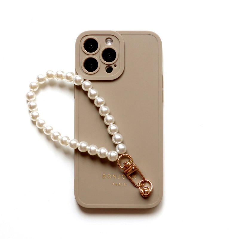 iPhone15/14/13/12 gray beige pearl bracelet mobile phone case - เคส/ซองมือถือ - พลาสติก สีกากี