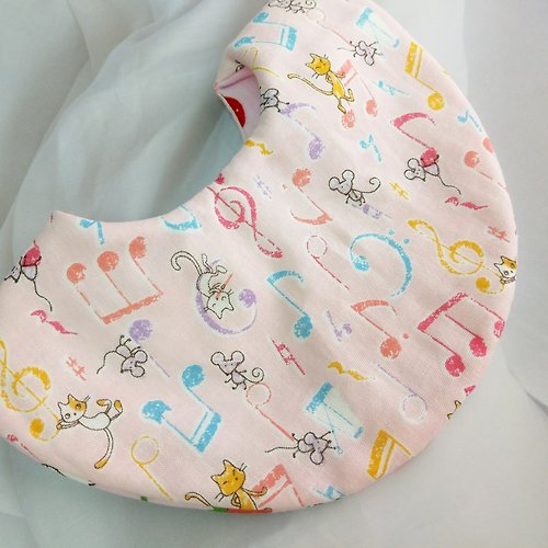 QQ rabbit 手工嬰幼兒精品 彌月禮盒 可選布。日本六重紗雙面圓兜兜 圍兜 口水兜