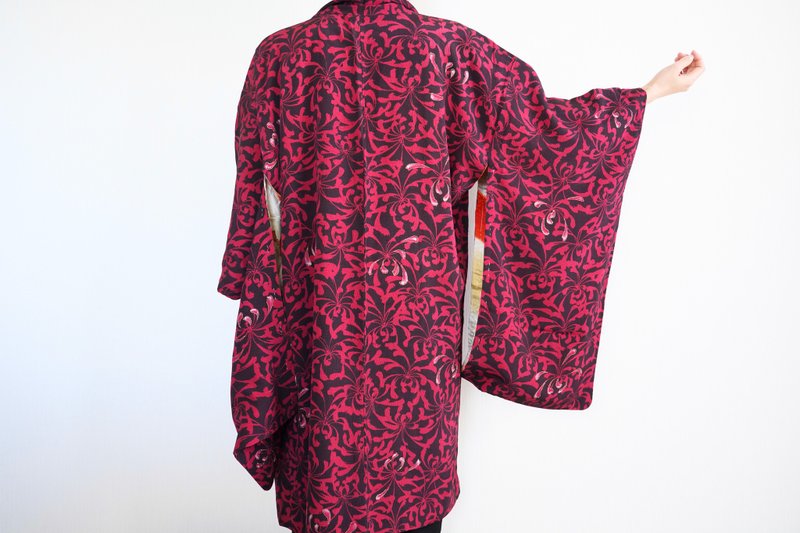 Japanese KIMONO, elegant kimono, long haori, authentic kimono - 女大衣/外套 - 絲．絹 紅色