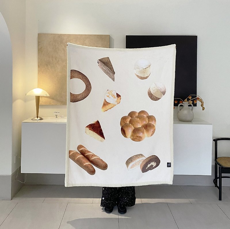 Bread head thickened lamb velvet blanket anti-static can not afford the ball machine washable sofa blanket air-conditioning blanket - Blankets & Throws - Other Materials White