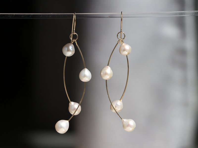 14kgf-whip pearl pierced earrings/can change to clip-on - ピアス・イヤリング - 金属 ホワイト