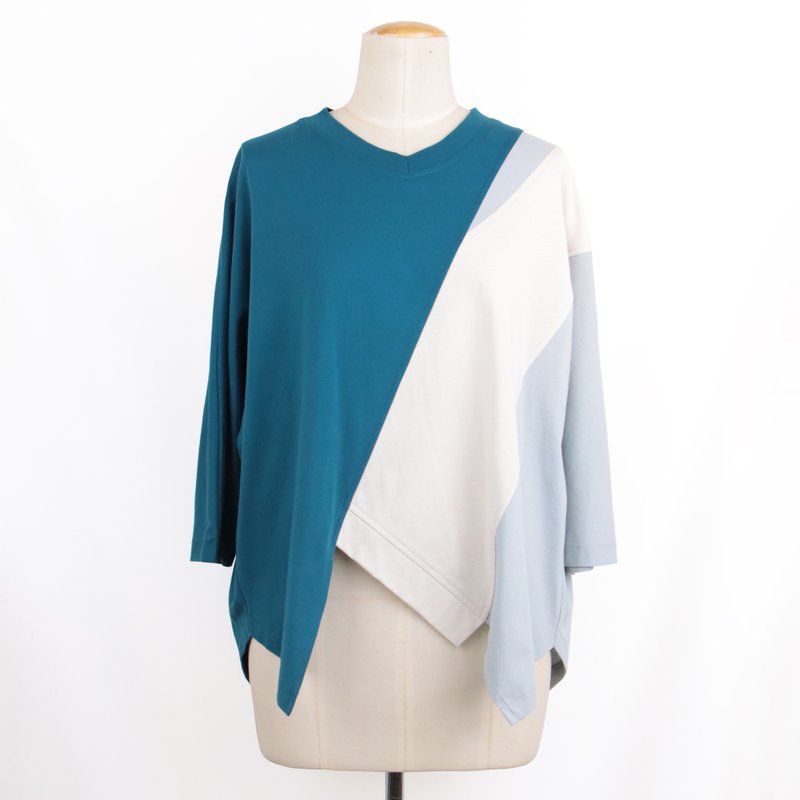 藍綠杏灰 - V領拼色不規則七分袖T #U1154 - 女上衣/長袖上衣 - 棉．麻 藍色