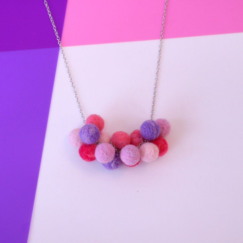 Balloon Necklace – Purple Pink - สร้อยคอ - ขนแกะ สีม่วง