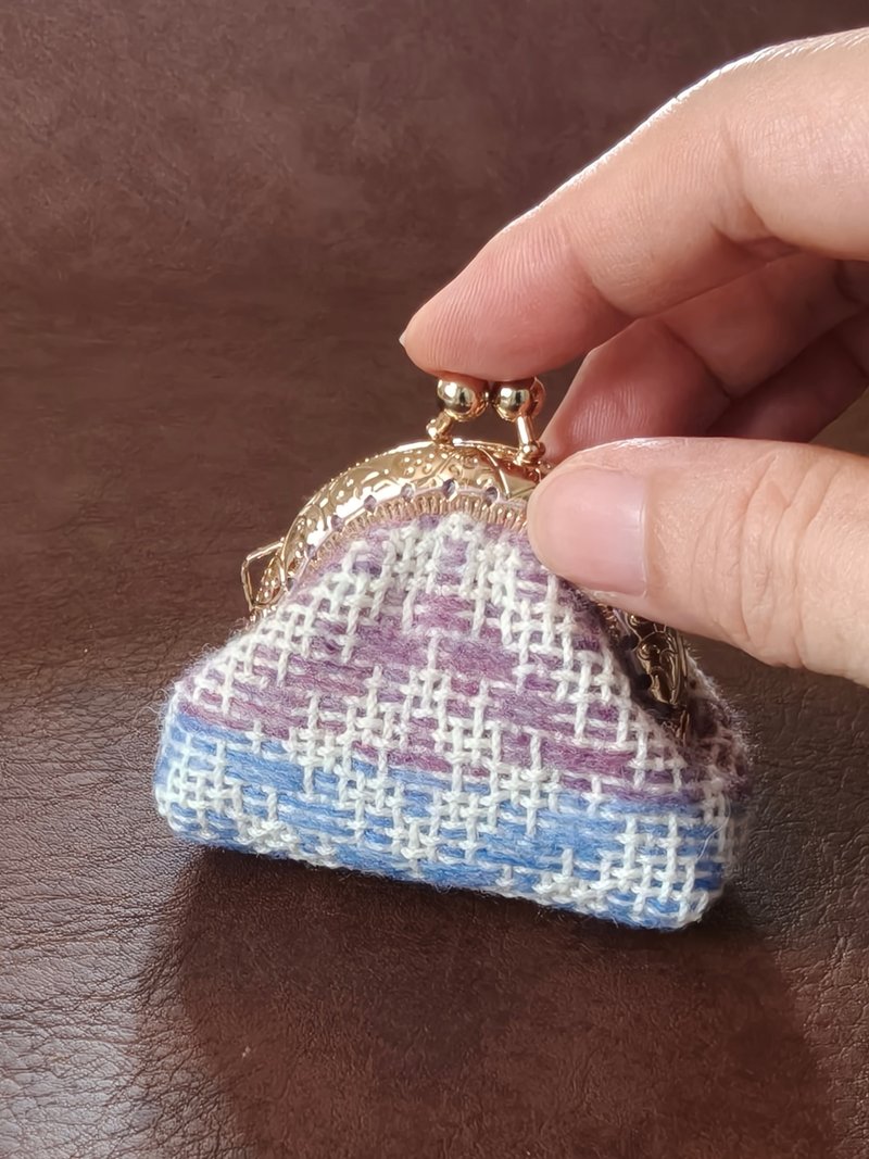 【CaCaの手織布】迷你口金包/零錢包/飾品包/小物包 - 零錢包/小錢包 - 羊毛 紫色