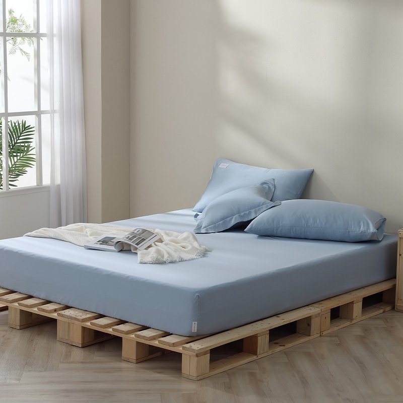 Minimalist Aesthetics - 60s 300 Thread Count 100% Pure TENCEL™ Three-Piece Duvet Cover Set (Clear Sky Blue) - Bedding - Other Materials Blue