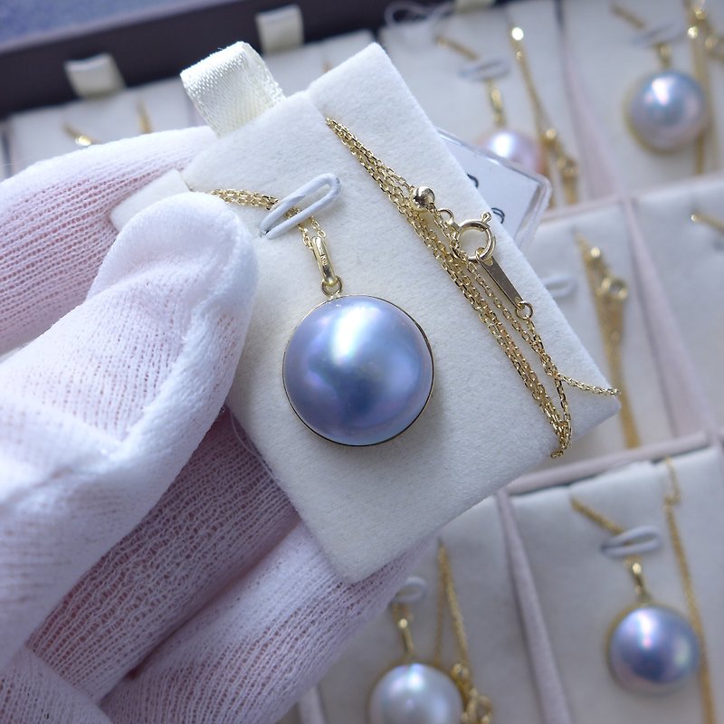 18K Gold Japanese Mabe Pearl Necklace - Violet - สร้อยคอ - เครื่องเพชรพลอย สีน้ำเงิน