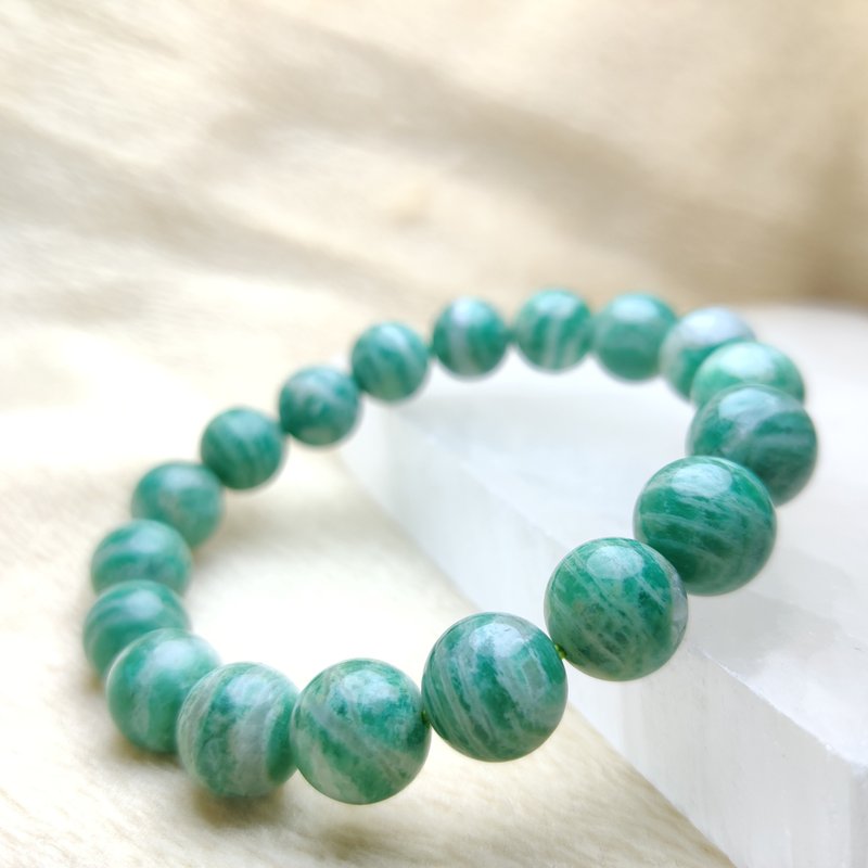 [Customized products] Banma Stone 8-12mm natural crystal Stone - สร้อยข้อมือ - คริสตัล สีน้ำเงิน