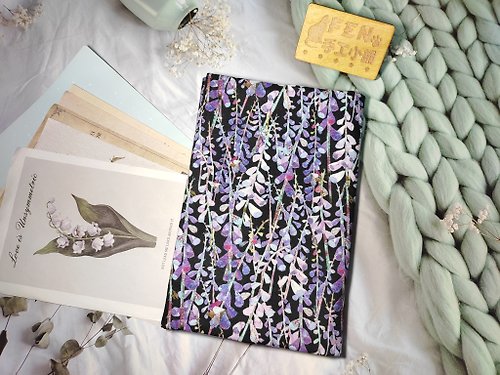 FEN手工小鋪 花朵系列-美國限量薄棉布料-水彩紫花穗布書套-布書衣適用A5-25K