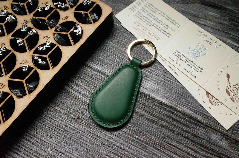 造型悠遊卡 晶片吊飾－鑰匙圈B款－綠色 - 鑰匙圈/鑰匙包 - 真皮 綠色
