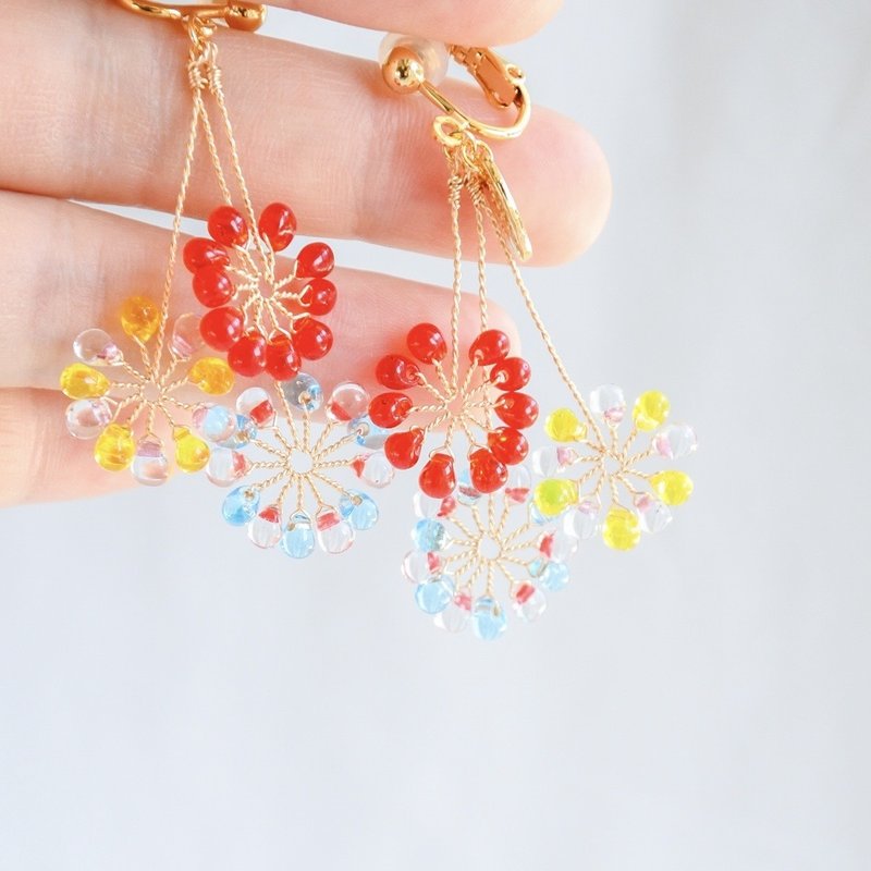 花火さん(ペチュニア) - 耳環/耳夾/耳骨夾 - 其他金屬 紅色