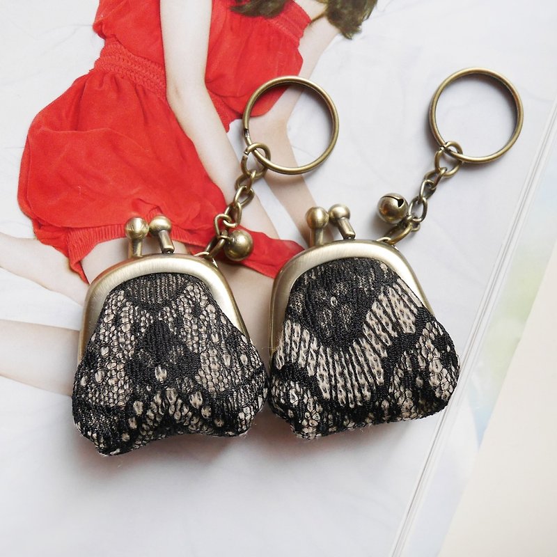 Minibus Miaokou gold bag / key ring / wedding small things [made in Taiwan] - Coin Purses - Other Metals Black
