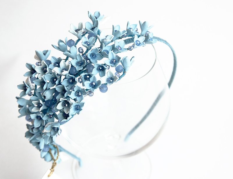 Blue wedding headband Flower wedding hair accessories Blue bridal hair crown - เครื่องประดับผม - ดินเหนียว 