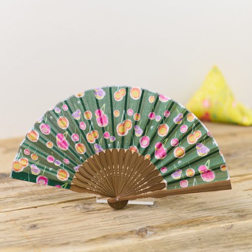 扇子日本製推薦| 2025 年8 月| Pinkoi 亞洲跨境設計購物平台