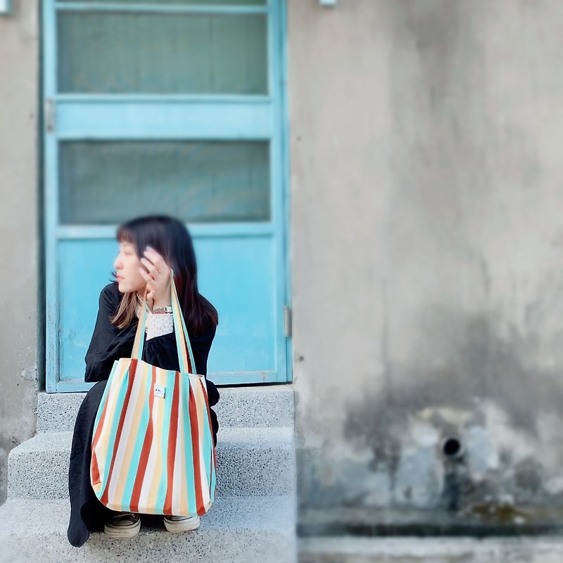 Spring/Summer Handmade Series - Spring is alluring - Handbags & Totes - Cotton & Hemp Multicolor