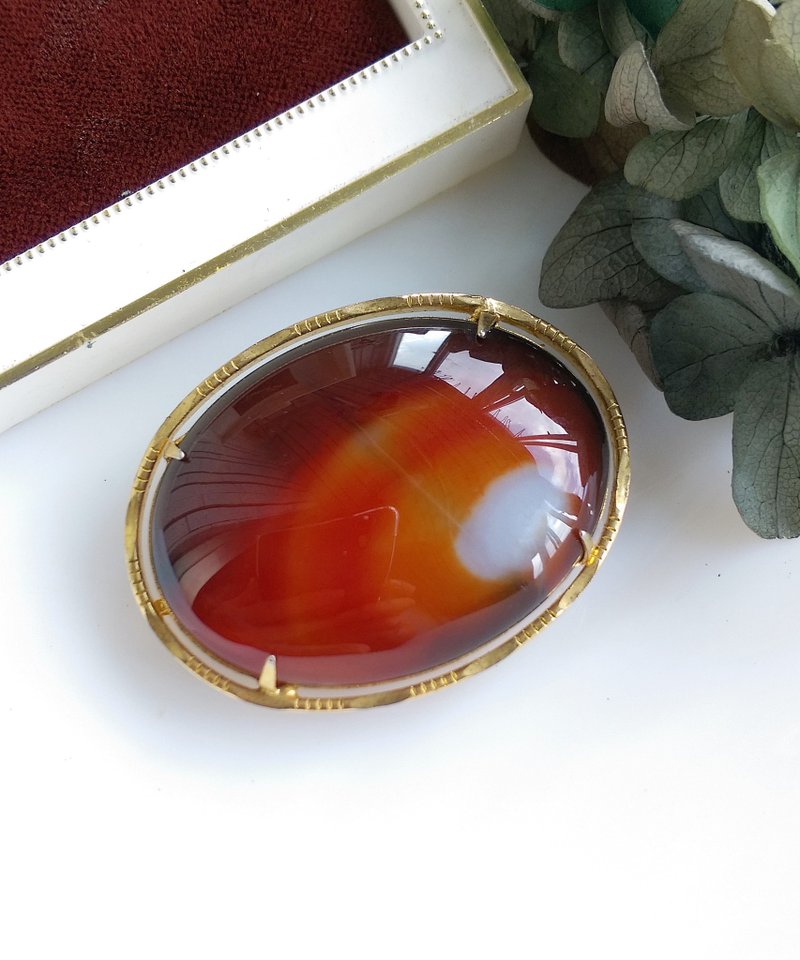 Vintage Jewelry 西洋古董飾品 氣質典雅 紅瑪瑙 別針 - 徽章/別針 - 其他金屬 金色
