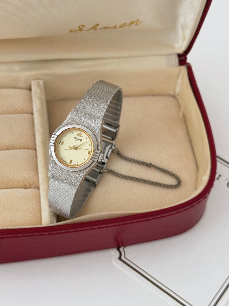 Vintage Seiko Silver Tone Bracelet Watch - 女錶 - 其他金屬 銀色