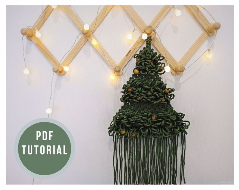 Macrame pattern pdf Chrismas tree DIY - ตกแต่งผนัง - ผ้าฝ้าย/ผ้าลินิน 