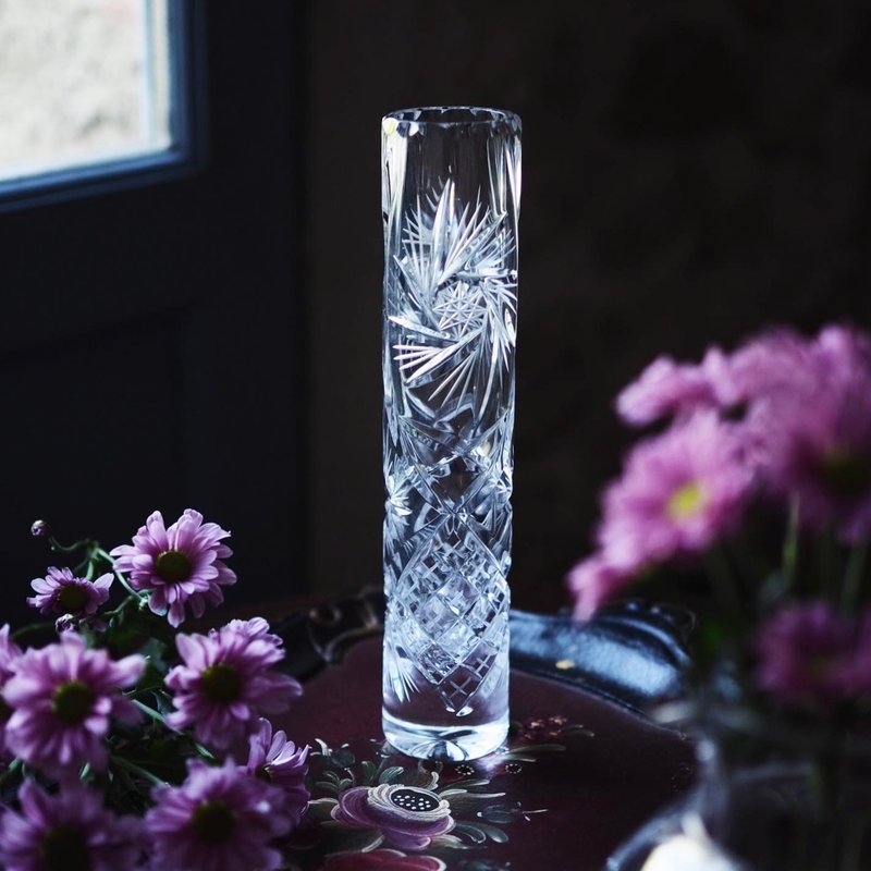 Vintage Czech bohemian cylindrical crystal glass vase - เซรามิก - แก้ว สีใส