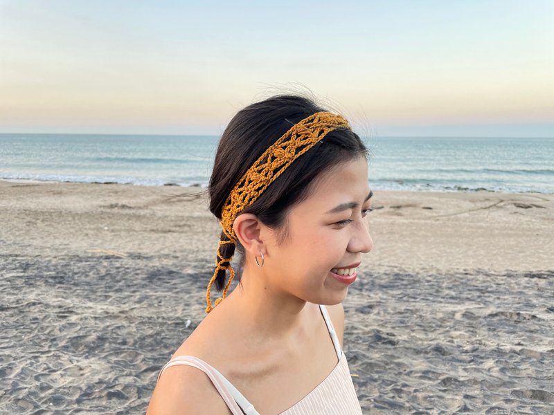 Berry Hand Braided Headband Tie-Up Turmeric - ที่คาดผม - ผ้าฝ้าย/ผ้าลินิน สีเหลือง