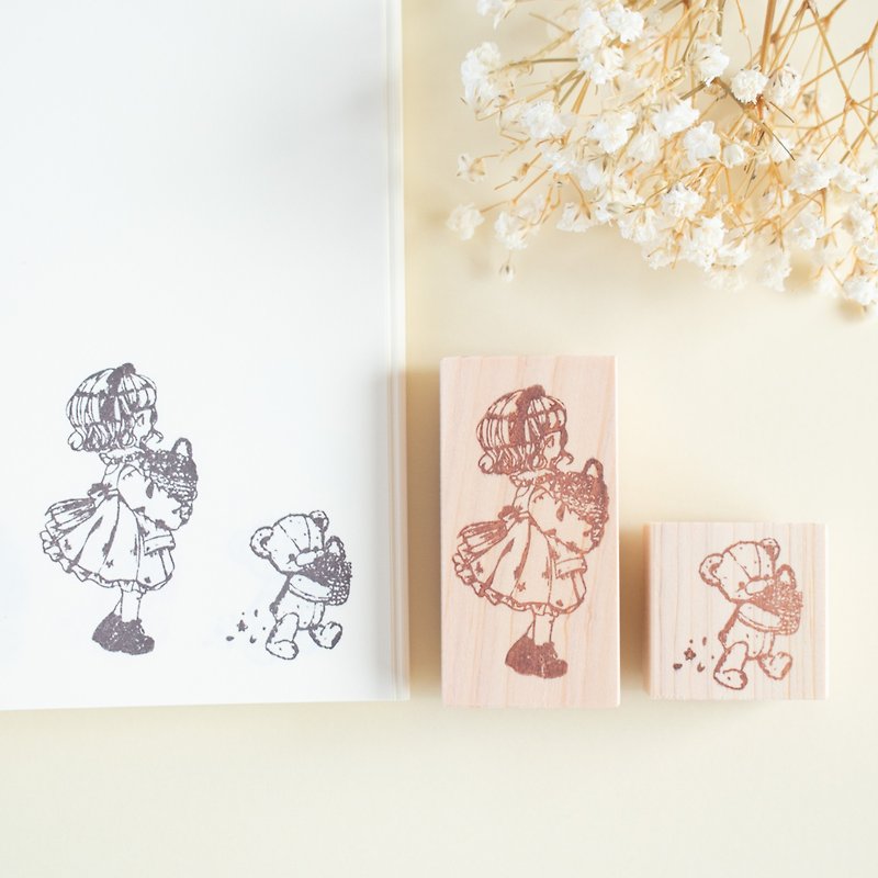 【Free Gift Stiker】Rubber Stamp - Girl and teddy bear with basket - ตราปั๊ม/สแตมป์/หมึก - ยาง สีนำ้ตาล