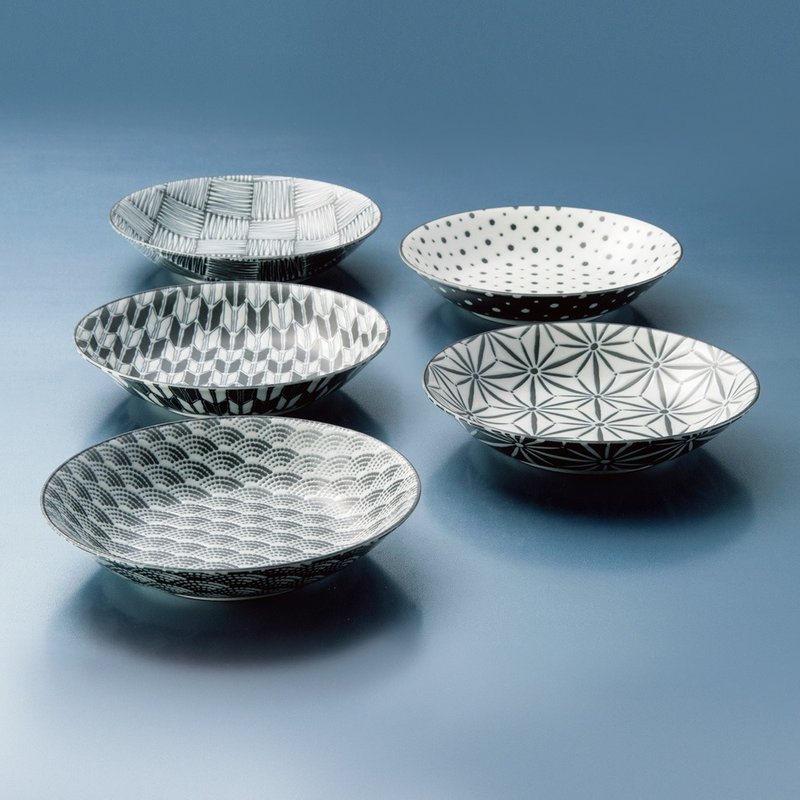 Minoyaki - Small Pattern Deep Plate Set (5 Pieces) - Gift Box Set - จานและถาด - เครื่องลายคราม หลากหลายสี