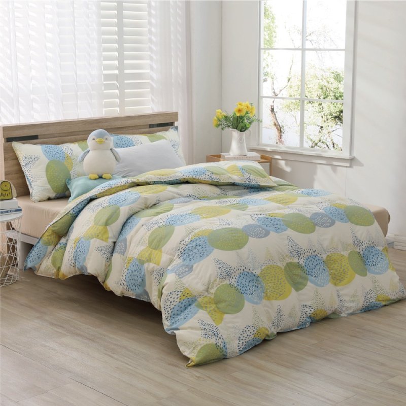 Double/Winter Moon Duvet/Good Storage, Machine Washable, No Duvet Cover, Super Warm - Colorful Yellow - ผ้าห่ม - ขนของสัตว์ปีก 