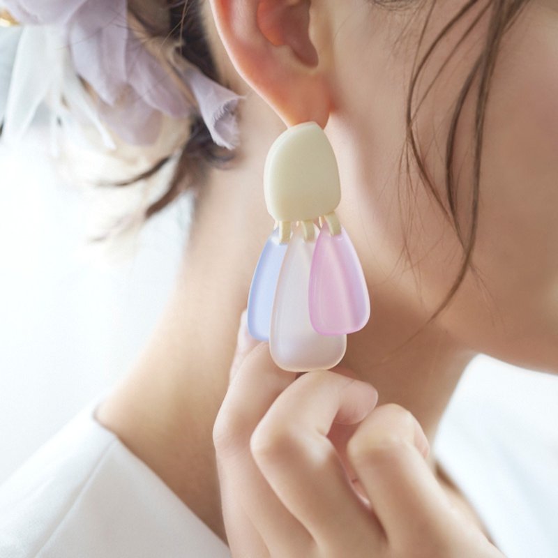 Pixie || Earrings || Pastel - ต่างหู - อะคริลิค สึชมพู