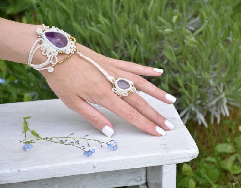 white bridal ring bracelet, amethyst boho wedding jewelry, bohemian bracelet - 手鍊/手環 - 寶石 白色