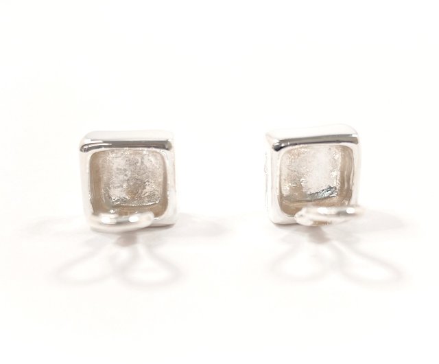 CHANEL ピアス ビンテージ クローバー 四つ葉 シルバー 幸せ呼ぶ四つ葉