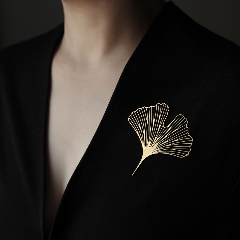 moorigin 銀杏胸針 - 胸針 - 不鏽鋼 金色
