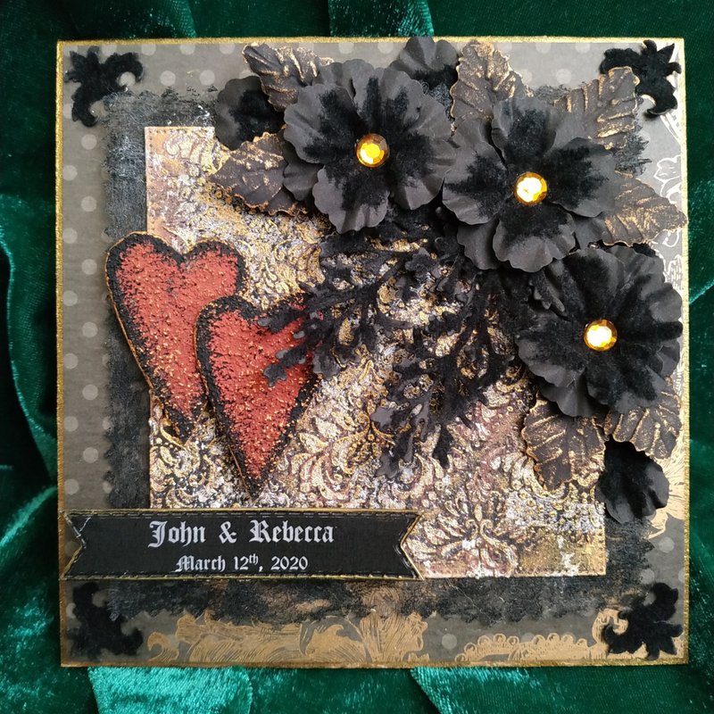 Gothic wedding card with hearts in gift box - 卡片/明信片 - 紙 黑色